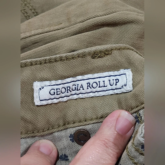 Lucky Brand green shorts with minor distresses details and subtle fray Size 14W - Picture 6 of 7